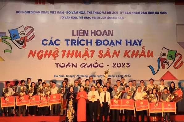khai mac lien hoan cac trich doan hay nghe thuat san khau toan quoc nam 2023 hinh 1