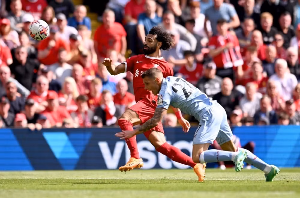 liverpool that the voi mu newcastle o cuoc dua top 4 ngoai hang anh hinh 2