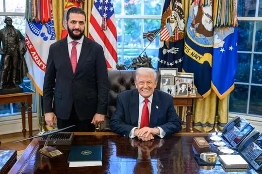 Mỹ chính thức đưa Syria khỏi danh sách tài trợ khủng bố