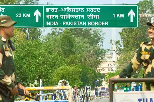Ấn Độ, Pakistan triệu tập quan chức ngoại giao của nhau sau vụ đụng độ biên giới