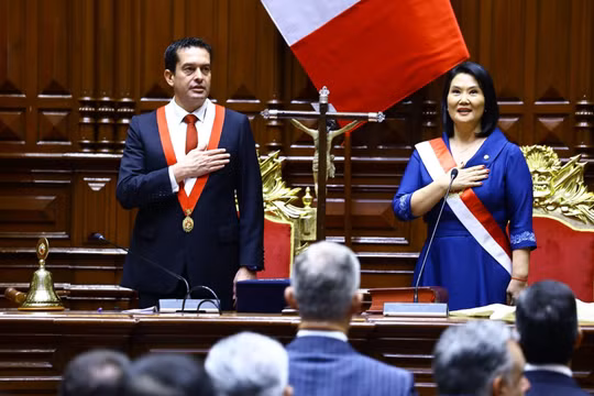 Bà Keiko Fujimori, nữ Tổng thống đầu tiên của Peru tuyên thệ nhậm chức