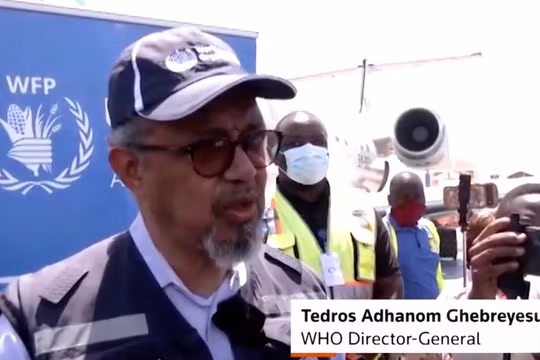 Tổng giám đốc WHO thăm tâm dịch Ebola tại Congo, kêu gọi ứng phó khẩn cấp