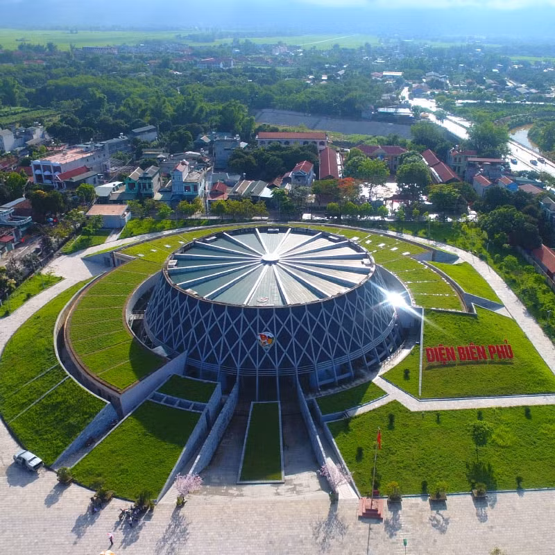 dien bien san sang don du khach dip nghi tet duong lich 2023 hinh 1