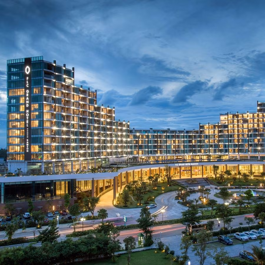 FLC Samson Beach & Golf Resort với hệ tiện ích đồng bộ theo tiêu chuẩn 5 sao, đáp ứng kì vọng của du khách về chuyến du lịch Tết tại “thiên đường nghỉ dưỡng 4 mùa”