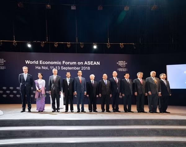 Tổng Bí thư Nguyễn Phú Trọng và Thủ tướng Nguyễn Xuân Phúc tham dự Hội nghị WEF ASEAN 2018. Ảnh: WEF