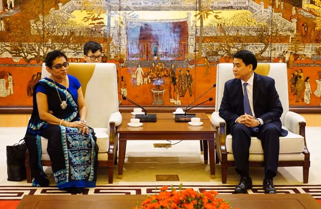 Chủ tịch Nguyễn Đức Chung tiếp Đại sứ Sri Lanka tại Việt Nam. Ảnh: HNM