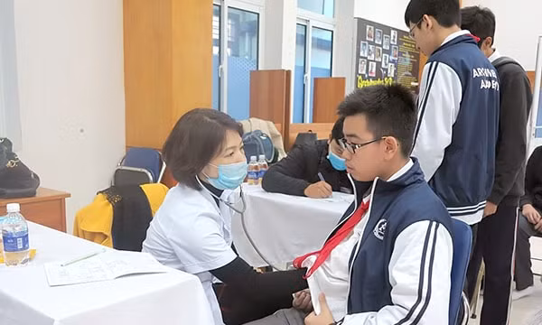 việc thực hiện BHYT học sinh, sinh viên đã được quy định, luật hóa một cách thống nhất, nằm trong chủ trương thực hiện BHYT toàn dân và mang tính bắt buộc (Ảnh: internet)