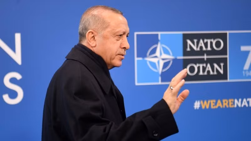 tong thong erdogan va khat vong dua tho nhi ky tro lai vu dai quoc te hinh 2
