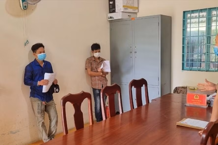 kien giang an nhau giua mua dich 3 nguoi bi xu phat 45 trieu dong hinh 1