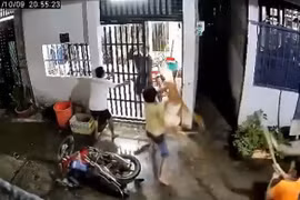 Kẻ giết hại 2 vợ chồng ở TP.HCM thừa nhận do mâu thuẫn tình cảm