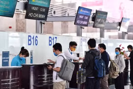 Khôi phục đường bay: Các địa phương tránh phát sinh “giấy phép con” cho hành khách