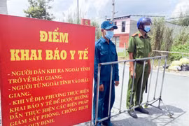 Ngày 30/12: Ghi nhận 17.000 ca nhiễm COVID-19 mới, Hà Nội 1.866 ca