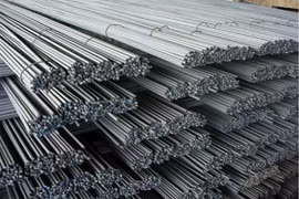 Giá thép hạ nhiệt, doanh nghiệp thép đồng loạt điều chỉnh giá bán