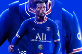 Paris Saint-Germain chiêu mộ thành công Wijnaldum