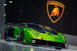 Lamborghini Essenza SCV12 được FIA cho phép tham gia các giải đua chuyên nghiệp