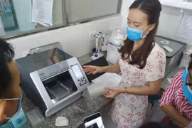 Đắk Nông: Máy xét nghiệm COVID-19 duy nhất gặp sự cố