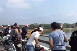 Nam thanh niên bỏ lại xe máy, gieo mình xuống sông Thu Bồn tự tử