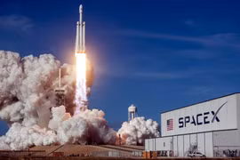 Lý do SpaceX sản xuất tên lửa rất nhanh