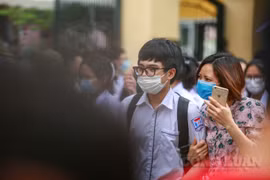 Tập trung ôn thi không ngày nào ngủ trước 12h đêm, học sinh Hà Nội tự tin đạt kết quả tốt