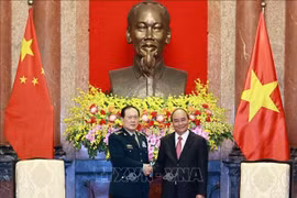 Chủ tịch nước Nguyễn Xuân Phúc tiếp Thượng tướng Ngụy Phượng Hòa, Bộ trưởng Bộ Quốc phòng Trung Quốc