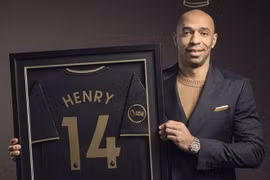 Hai huyền thoại Henry và Shearer được Premier League vinh danh