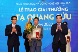Đề cử Giải thưởng Tạ Quang Bửu năm 2021