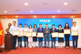 Thông tấn xã Việt Nam đẩy mạnh thi đua, hoàn thành xuất sắc nhiệm vụ năm 2021
