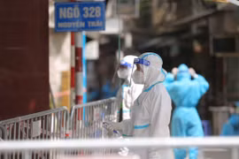 18 giờ chiều nay, Hà Nội di dời người dân 'ổ dịch' Thanh Xuân Trung sau chỉ đạo 'nóng' của Thủ tướng