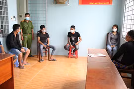 Đắk Lắk: Rủ nhau lên đồi ăn nhậu, 9 người bị đề nghị xử phạt 135 triệu đồng