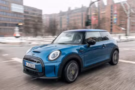 Khám phá mẫu xe MINI Cooper SE Electric Collection vừa được ra mắt