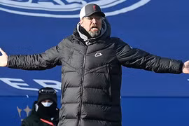 HLV Jurgen Klopp nằm trong top 3 HLV dễ bị sa thải nhất Premier League
