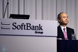 Bắc Kinh siết chặt quản lý, SoftBank thận trọng rút bớt đầu tư tại Trung Quốc