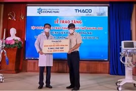 THACO trao tặng máy thở cho Bệnh viện Đa khoa Đồng Nai và 2 triệu kit test nhanh Covid cho nhiều địa phương