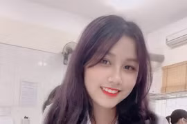 "Hot girl" Cao đẳng Dược Trung ương: Buổi đi thực tế đầu tiên là phòng chống dịch