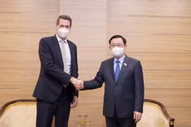 Chủ tịch Quốc hội đề nghị ADB hỗ trợ Việt Nam nâng cao năng lực dự báo và tầm nhìn dài hạn