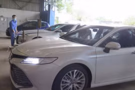 Lượng xe đăng ký mới tăng đột biến, việc đăng kiểm cũng trở lên khó khăn, chậm trễ