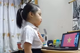 Thầy trò Hà Nội trước lễ khai giảng trực tuyến lịch sử