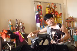 Nghệ nhân Phạm Công Bằng: Người giữ hồn cho phường rối cổ Tế Tiêu