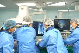 Tán sỏi đường mật qua da bằng laser – bước tiến thay thế phương pháp mổ mở