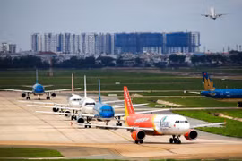 Thủ tướng chỉ đạo nghiên cứu đề nghị ngừng chủ trương áp giá sàn vé máy bay nội địa