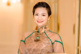 Kiều Anh "Phía trước là bầu trời" rạng rỡ, tươi trẻ tuổi 40