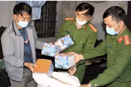Nghệ An: Triệt phá đường dây buôn bán gần 2 tấn pháo nổ trái phép