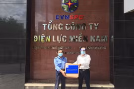 Món quà đặc biệt ngày Tết Độc lập đến với đồng nghiệp khu vực phía Nam