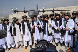 Taliban dựa vào quỹ của Trung Quốc để khôi phục kinh tế Afghanistan