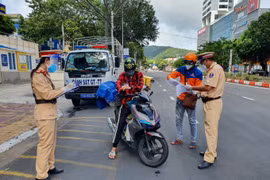 Khởi tố đối tượng chạy xe máy từ TP. HCM về TP. Vũng Tàu làm lây lan dịch Covid-19
