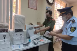 Lào Cai: Phát hiện điểm bán máy tạo oxy chữa bệnh Covid-19 nhập lậu