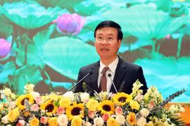 Bộ Chính trị nêu 6 nhiệm vụ trọng tâm về công tác người Việt Nam ở nước ngoài trong tình hình mới