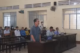 Cà Mau: 9 năm tù cho đối tượng chở người nhập cảnh trái phép