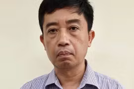 Bắt nguyên Giám đốc Nhà máy ôtô Veam
