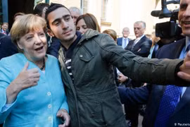 Thủ tướng Angela Merkel, “thiên thần” của người nhập cư Đức